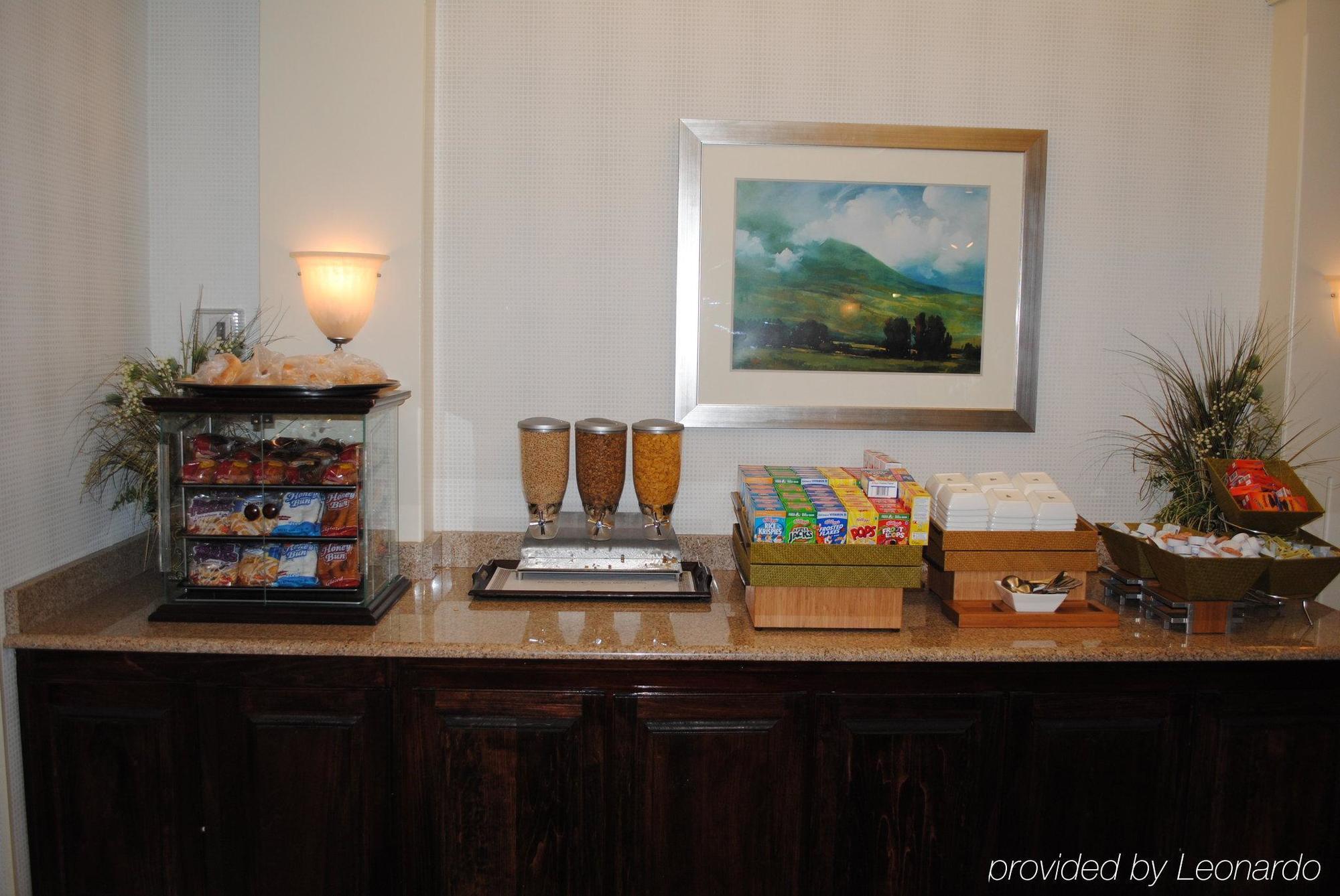 Doubletree By Hilton Fayetteville Εξωτερικό φωτογραφία